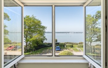 Victoria Road, Netley Abbey, Southampton, Hampshire. SO31 5BX