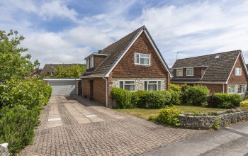 Hill Place, Bursledon, Southampton, Hampshire. SO31 8AE