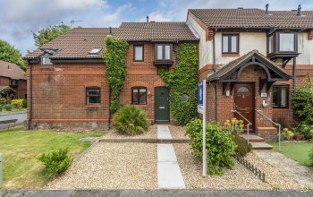 Pegasus Close, Hamble, Southampton, Hampshire. SO31 4QZ