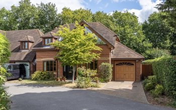 Chantry Walk, Waverley Avenue, Netley Abbey, Southampton, Hampshire. SO31 5HA