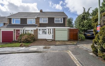 Pallot Close, Bursledon, Southampton, Hampshire. SO31 8FR