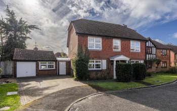 Gray Close, Warsash, Southampton, Hampshire. SO31 9TB