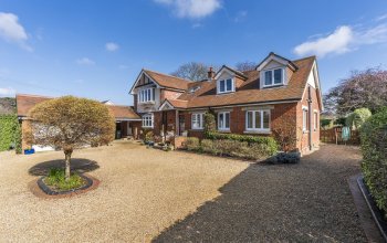 Holly Hill Lane, Sarisbury Green, Southampton, Hampshire. SO31 7AE