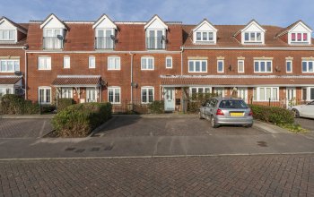 Chadwick Way, Hamble, Southampton, Hampshire. SO31 4FD