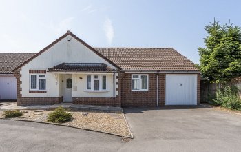 Catamaran Close, Warsash, Southampton, Hampshire. SO31 9AS