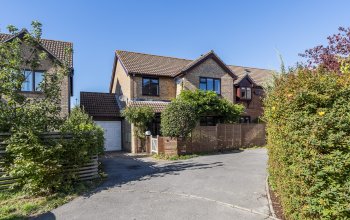 Sorrel Close, Locks Heath, Southampton, Hampshire. SO31 6XY